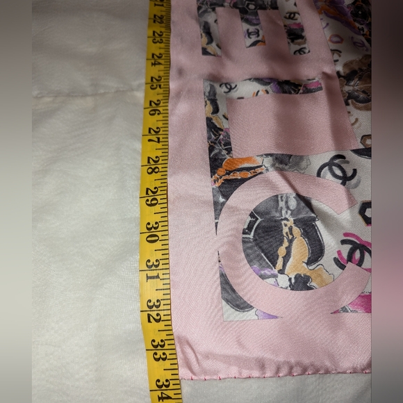 Chanel Scarf Silk Pink Multi with Certificate Of Authenticity LNC - Picture 6 of 9